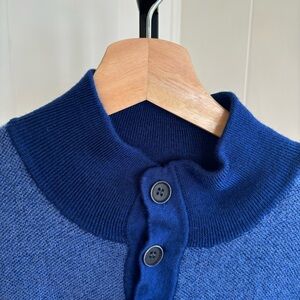 UNTUCKit Blue Merino Wool Mock Neck Henley Pullover Sweater Mens Med (Tag L)